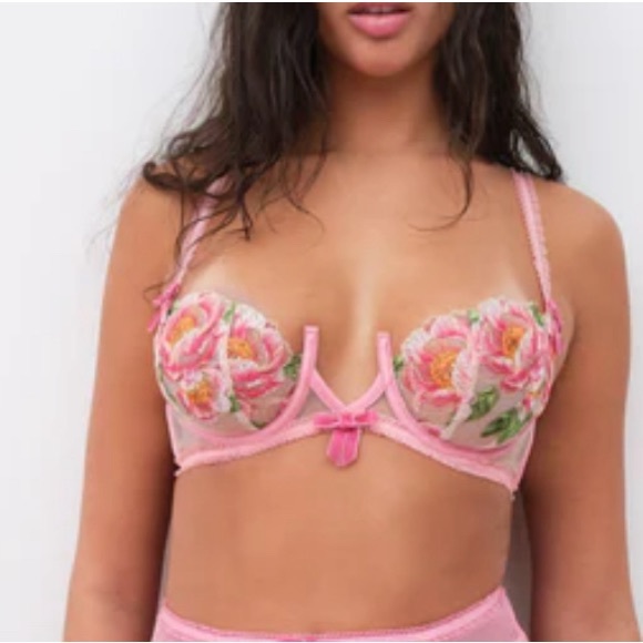 🍋NWT For Love & Lemons Needle Point Roses Bra & Thong Panty Set Size M🍋 - Picture 4 of 15